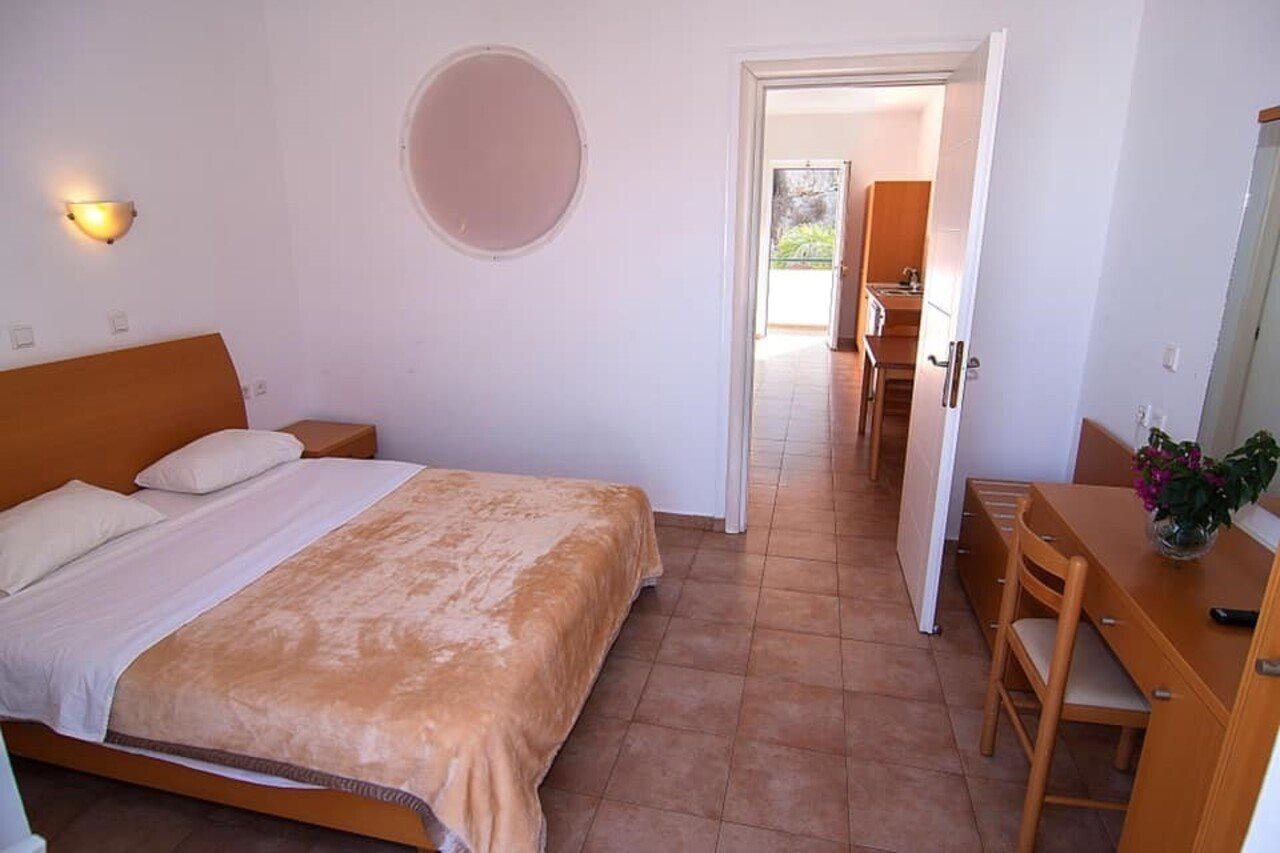 Lambis Studios & Apartments Λίνδος Εξωτερικό φωτογραφία