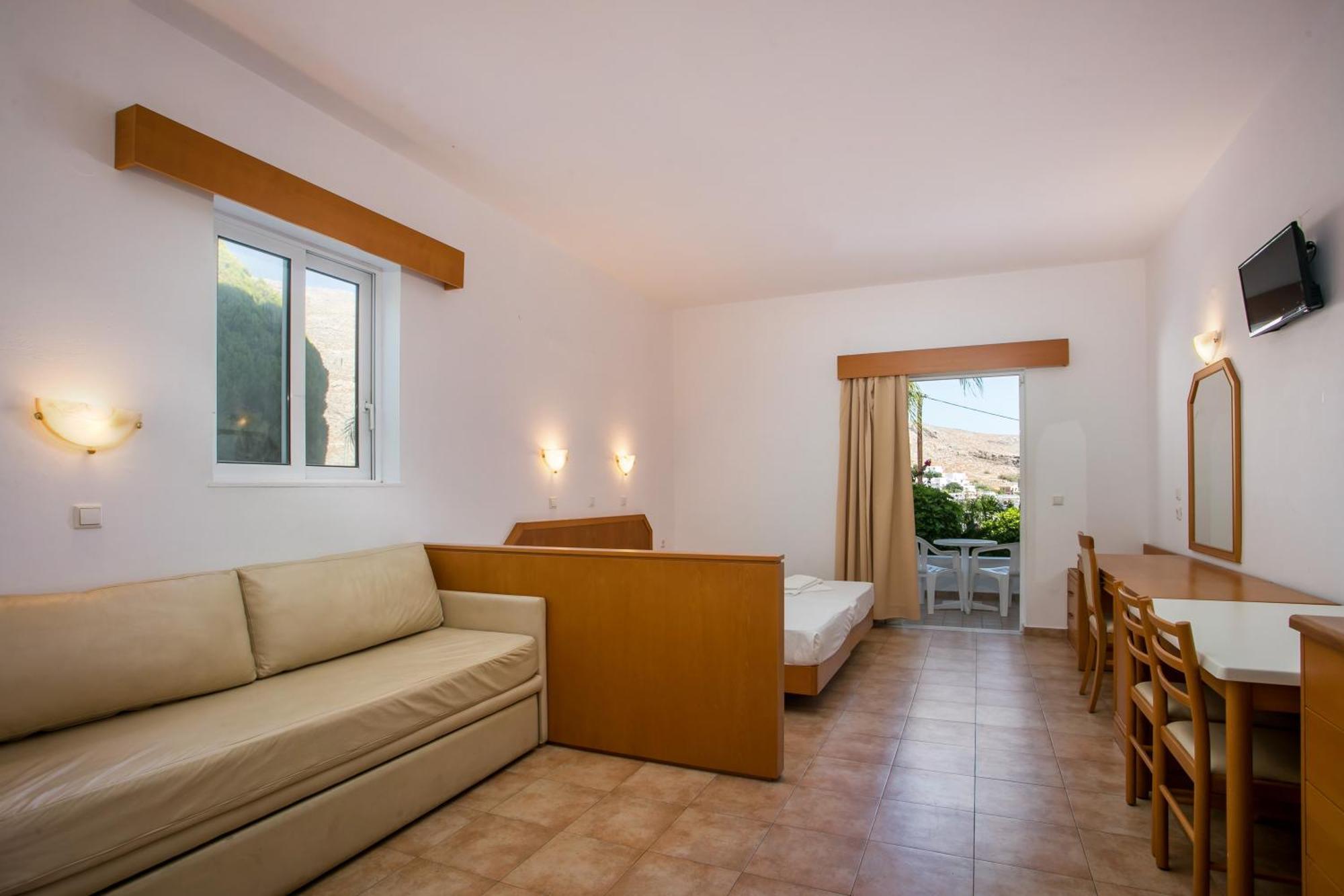 Lambis Studios & Apartments Λίνδος Εξωτερικό φωτογραφία