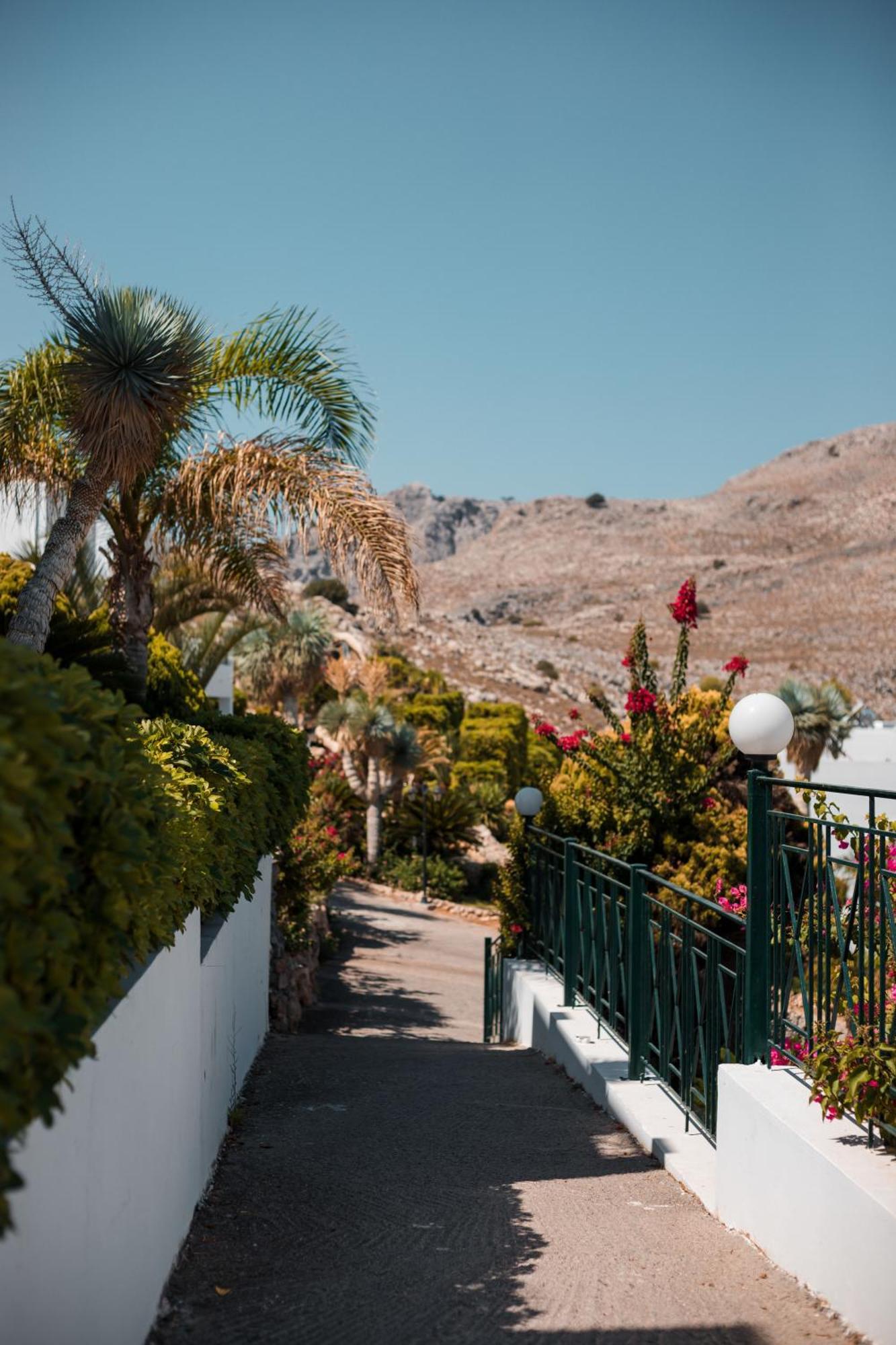 Lambis Studios & Apartments Λίνδος Εξωτερικό φωτογραφία