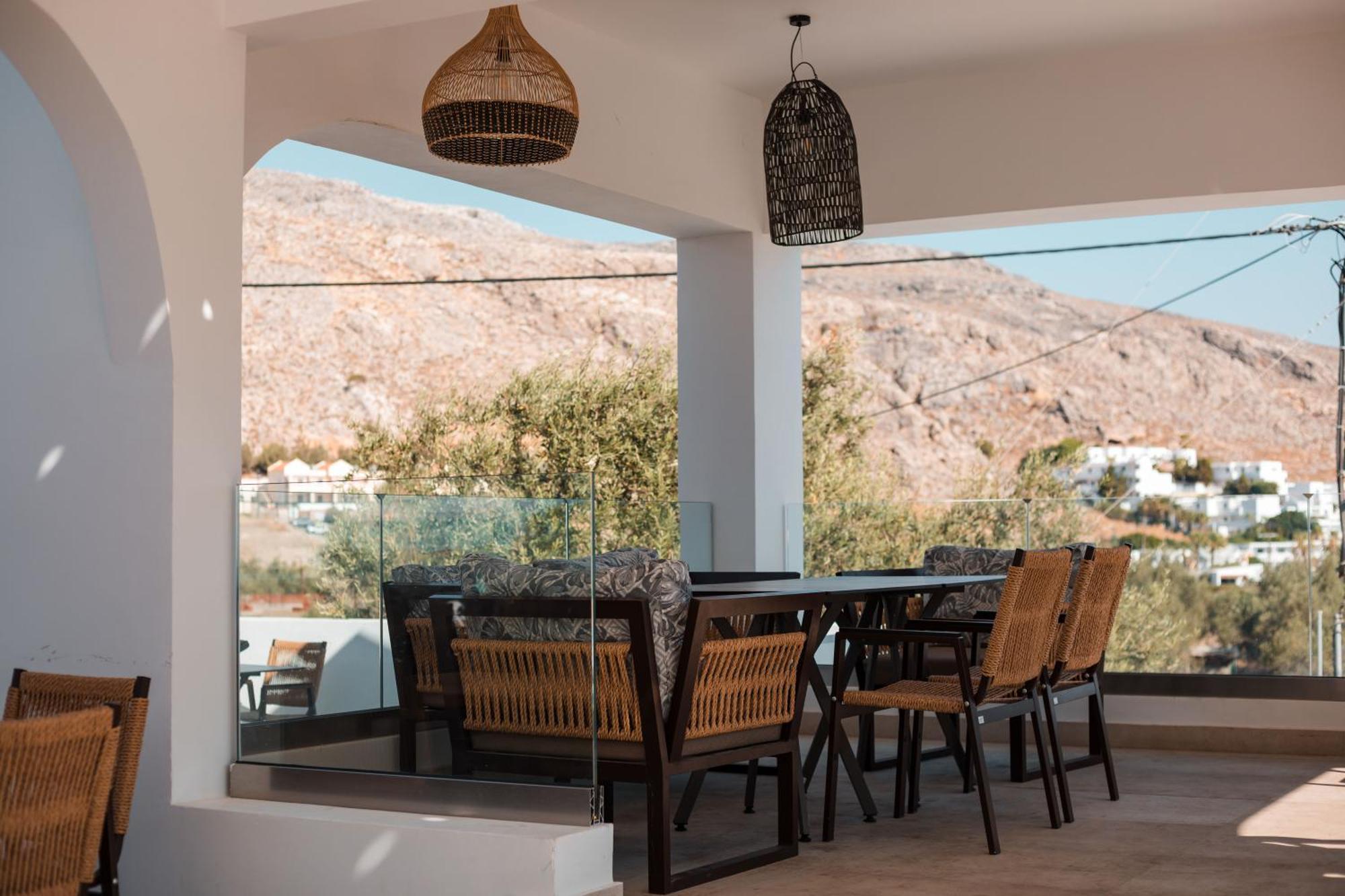 Lambis Studios & Apartments Λίνδος Εξωτερικό φωτογραφία