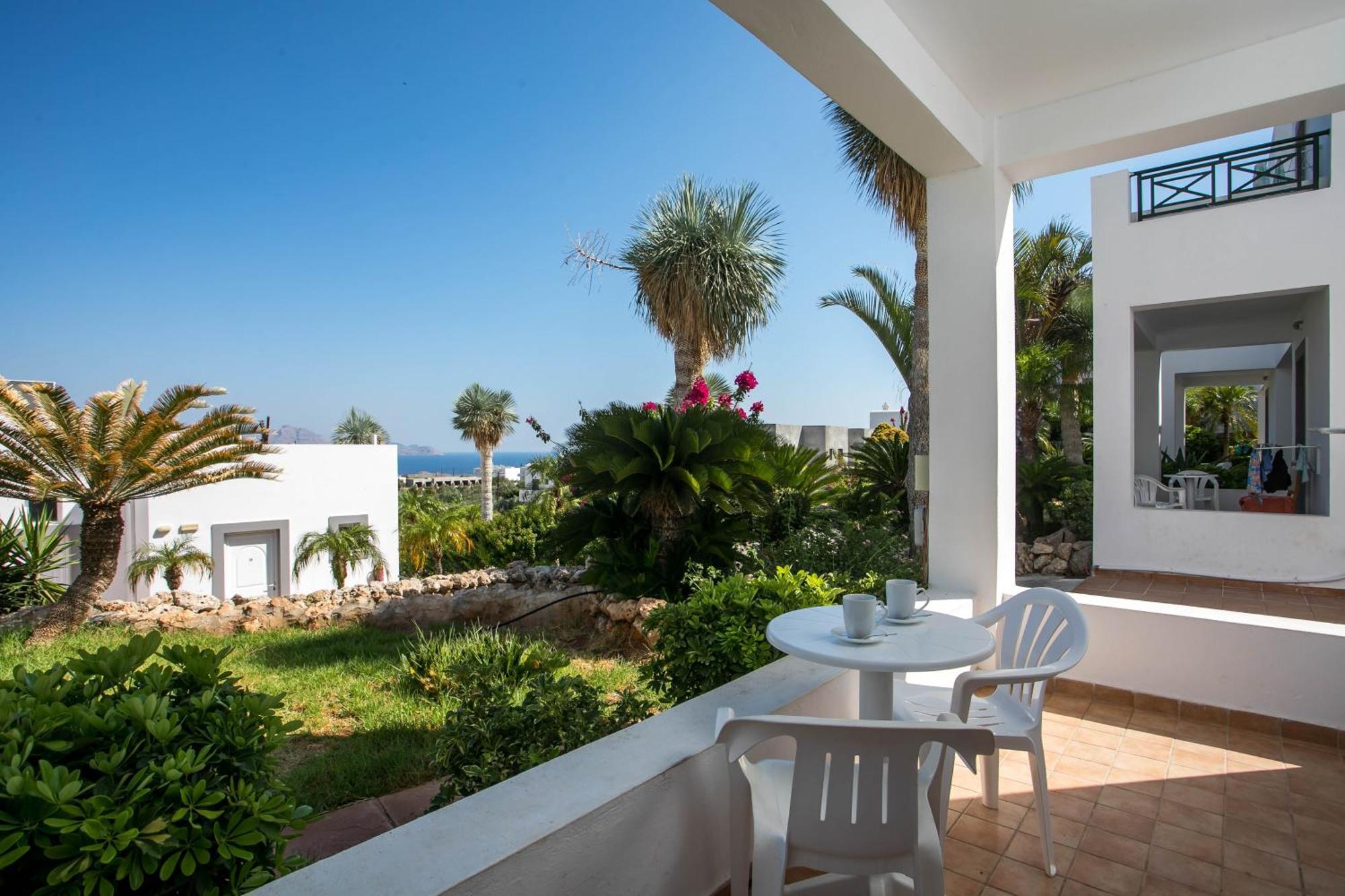 Lambis Studios & Apartments Λίνδος Εξωτερικό φωτογραφία