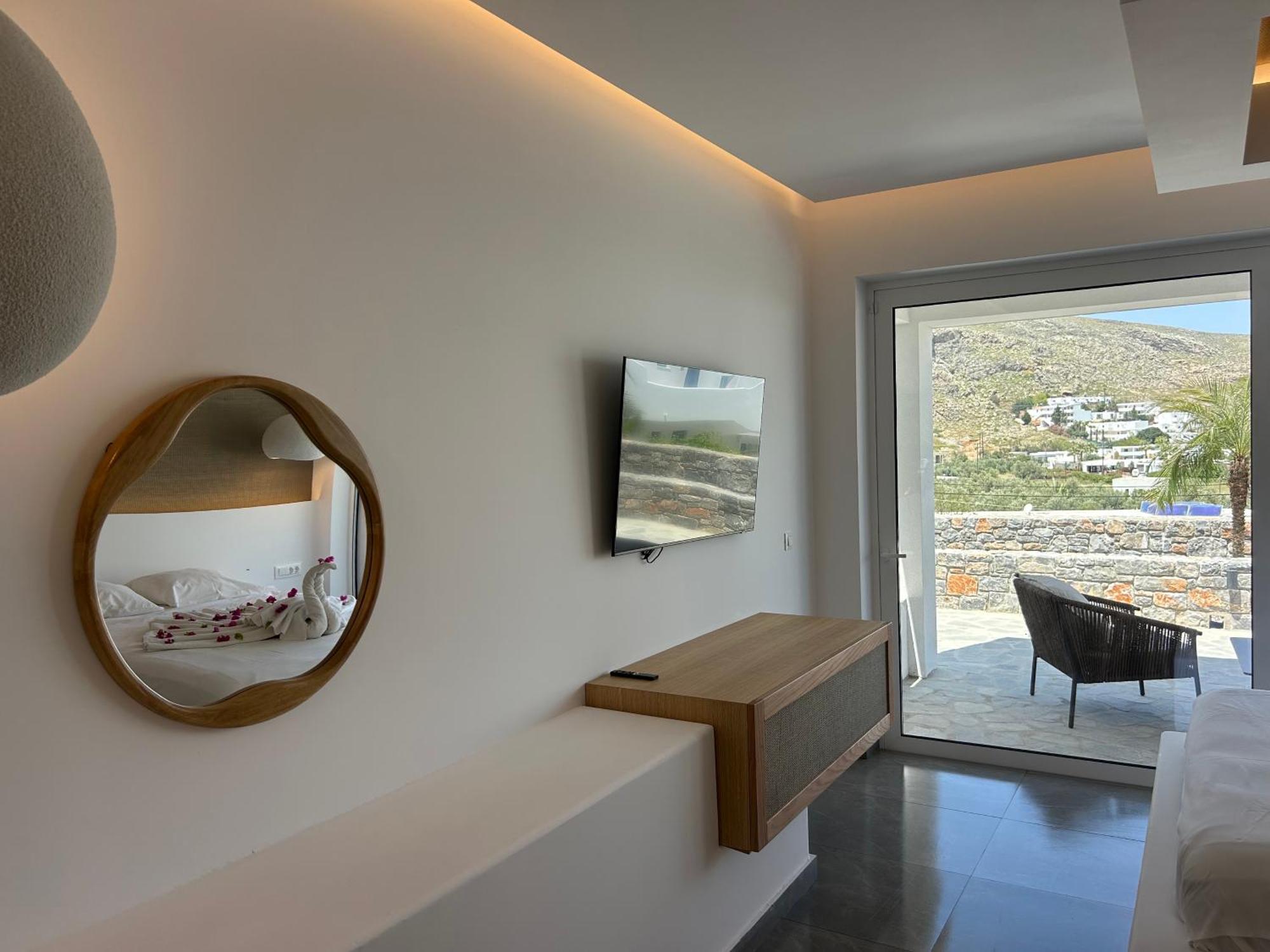 Lambis Studios & Apartments Λίνδος Δωμάτιο φωτογραφία